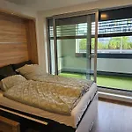 Apartment - O2 Arena Prague With Parking